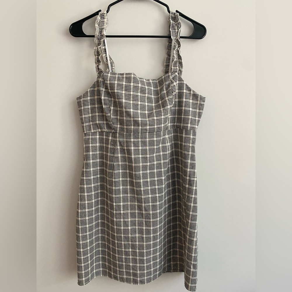 Mini Dress Linen Material from PacSun brand La Hearts